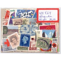 ACUMULAÇÃO HOLANDA - PACOTE  - COMEMORATIVOS E REGULARES USADOS DA HOLANDA COM ALGUNS SELOS DE BOM VALOR  - COM 80 SELOS