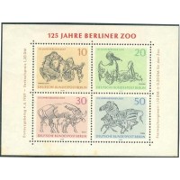 ALEMANHA BERLIN - 1969 - FAUNA - Y B-2 MI B-2 - ZÔO DE BERLIN - ORANGOTANGO E FILHOTE - PELICANOS E FILHOTE - BÚFALA E FILHOTE - ZEBRA E FILHOTE - BLOCO NOVO COM PONTOS DE FERRUGEM