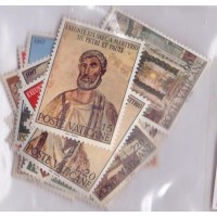 VATICANO - 1966/1969 - CONJUNTO C/ 14 SÉRIE C/ UM TOTAL DE 55 SELOS NOVOS PRÉ, COM A GOMA AMARELADA OU C/ MANCHAS OU PONTOS DE FERRUGEM NA GOMA - ALGUNS POUCOS COM PONTINHOS NA FRENTE