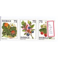 SUÉCIA - 1977 - MINT - BAGAS SILVESTRES - SÉRIE 5 SELOS SE-TENANT TIRADOS DO CARNET - YT-975/79 