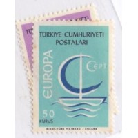 TURQUIA - 1966 - TEMA EUROPA BARQUINHO ESTILIZADO - SÉRIE 2 SELOS SENDO 1º DE 50K AZUL - COM PONTINHOS MÍNIMO DE FERRUGEM O QUAL NEM ESTÁ SENDO COBRADO E OUTRO MINT - YT-1796/97