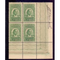 A-032ES - 1934 - FILIGRANA ARMAS (L) - DENTEAÇÃO 11-12 - BARTOLOMEU DE GUSMÃO - QUADRA CANTO DE FOLHA - NOVA - LINDA - SEM GOMA - CHARNEIRA - RHM R$ 480,00 (96 UFS X R$ 5,00) 