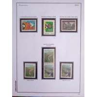 2003 - SUPLEMENTO DO ÁLBUM BRASIL COM TODOS OS SELOS COMEMORATIVOS MONTADO COM PROTETORES FUNDO PRETO - INCLUSIVE AS RARAS FOLHAS NATAL VERDE E DOURADA (C-2543/2544)