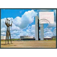 MÁXIMO POSTAL COM SELO AUTÔMATO SE-02 - BRASIL TURÍSTICO – PRAÇA DOS 3 PODERES - CIRCULADO DE BRASÍLIA PARA RIO DE JANEIRO EM 1881