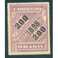 R-116b - 1898/1899 - SELO "JORNAIS" DE 1889 SOBRESTAMPADOS - 200/100 RÉIS - LILÁS - NOVO - GOMADO - PONTOS DE OXIDAÇÃO - RHM R$ 125,00 (25 UFs X 5,00)