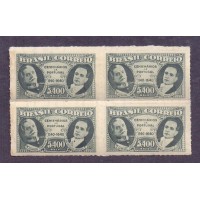 C-0167/167A - QUADRA / VARIEDADE - PÉROLA NA GRAVATA - NOVO - PONTOS OXIDAÇÃO LATERAL E VERSO - GOMADO - 2 SELOS 1ª NORMAIS E 2 SELOS 2ª - VARIEDADE DE 2ª