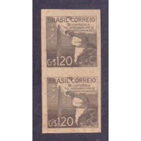 C-0211 -  VARIEDADE / CURIOSIDADE - PROVA - PAR VERTICAL - NOVO - 1945 - RIO DE JANEIRO