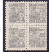 R-363 - QUADRA - NETINHA - FILIG "CORREIO*BRASIL" - 1000 RÉIS - CINZA - NOVO - GOMADO - RHM R$240,00 (48UFs X 5,00)