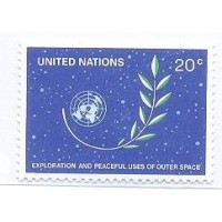 ONU NEW YORK - 1982 - MINT - EXPLORAÇÃO E UTILIZAÇÕES PACÍFICAS DO ESPAÇO ESTRATOSFÉRICO GALHO DE OLIVEIRA E EMBLEMA DA ONU - Y 0364