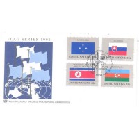 ONU NEW YORK - 1998 - 2 ENVELOPE DE PRIMEIRO DIA COM A SÉRIE DE BANDEIRAS 743/50 - SE-TENANT EM QUADRA - ENVELOPES COM PONTOS DE FERRUGEM