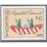 ÁUSTRIA - 1989 - MINT - TEMA EUROPA: JOGOS BRINCADEIRAS INFANTIS - BRINQUEDO DE MADEIRA - BONECOS EM UM BARQUINHO - Y 1777