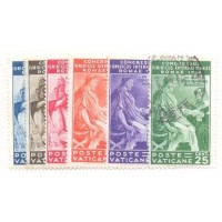 VATICANO - 1935 - 5 SELOS - NOVOS + 1 CARIMBADO - YT-66/71