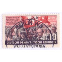 ALEMANHA DDR - 1955 - USADO - 2ª CONFERÊNCIA INTERNACIONAL DO TRABALHO EM VIENA PARTICIPANTES E BANDEIRA - YT-189