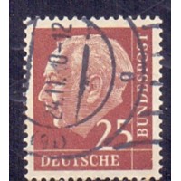 ALEMANHA FEDERAL - 1953-54 - USADO - PRESIDENTE HEUSS - 25p MARROM LILÁS C/ PAPEL FLORESCENTE - YT-69Aa - MI-186