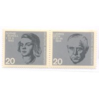 ALEMANHA FEDERAL - 1964 - 20º ANIVERSÁRIO DO ATENTADO DE 20 DE JULHO DE 1944: 20p SOPHIE SCHOLL E 20p KARL FRIEDRICH GOERDELER - EM SE-TENANT HORIZONTAL - 2 SELOS - YT-297+301