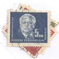 ALEMANHA FEDERAL - 1950 - USADO - SÉRIE CORRENTE PRESIDENTE PIECK - RETRATO - SÉRIE 5 SELOS - YT-6/9+9A