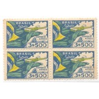 A-037 - 1933 - BANDEIRA NACIONAL - QUADRA - NOVA - SEM GOMA - CHARNEIRA - PONTOS DE OXIDAÇÃO 