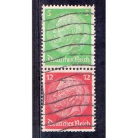 ALEMANHA REICH - MI S 106 - 1933 - EFÍGIE DE HINDENBURG - FILIGRANA 2 - PAR VERTICAL FORMADO PELOS SELOS 5p VERDE + 12p VERMELHO - CARIMBADO - CAT. 14 EUROS