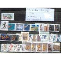 ALEMANHA BERLIN - ANO COMPLETO 1988 - 32 SELOS  - MINT - MICHEL 74,70 EUROS 