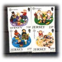 JJERSEY - Y474/477 (1989) - TEMA EUROPA BRINCADEIRAS INFANTIS, SÉRIE COM 4 SELOS SEM GOMA - ANO 2013