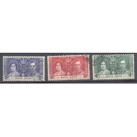 HONG KONG - Y 0137/139 (1937) COROAÇÃO DE GEORGE VI - SÉRIE 3 SELOS USADOS 