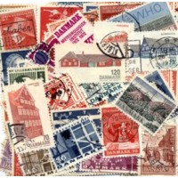 DINAMARCA ACUMULAÇÃO - ACOTE COM 140 SELOS USADOS DIFERENTES DE PERÍODOS MAIS ANTIGOS COM SELOS DE BOM VALOR