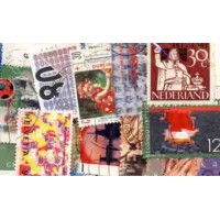 HOLANDA ACUMULAÇÃO - PACOTE COM 30 SELOS USADOS DIFERENTES