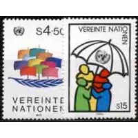 ONU VIENA - Y 049/50 (1985) SÉRIE CORRENTE : NÓS SOMOS TODOS SOLIDÁRIOS - PROTEÇÃO DOS POVOS -SÉRIE 2 SELOS MINT