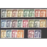 ALEMANHA BERLIN - Y 0339/351 F+35IH/352 (1970-73) SÉRIE CORRENTE PRESIDENTE G.HEINEMANN - 22 SELOS DE UMA SÉRIE DE 23- FALTA O SELO 351G 70p LARANJA
