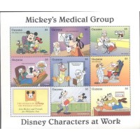 GUYANA - DISNEY - MICKEY GRUPO MÉDICO - BLOCO COM 9 SELOS