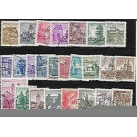 AUSTRIA - ACUMULAÇÃO - PACOTE COM 25 SELOS DA SÉRIE CORRENTE MONUMENTOS E EDIFÍCIOS DA ÁUSTRIA