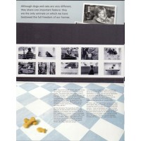 INGLATERRA - FAUNA - GATOS/CACHORROS  - 2001 - FOLDER (CARNÊ) TIRA DE 10 SELOS ADESIVOS