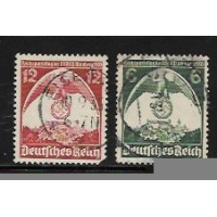 ALEMANHA REICH  - Y - 545/546 - (1935) - CONGRESSO NACIONAL SOCIALISTA DE NURENBERG - EMBLEMA ÁGUIA COM SUÁTICA - SÉRIE 2 SELOS USADOS