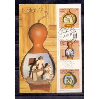 MAX-055A - 1977 - CARIMBO CBC + 1º DIA - NATAL - OS 3 SELOS - CARIMBO CBC + 1º DIA - PONTOS DE OXIDAÇÃO - RHM R$ 85,00 (17 UFs X R$ 5,00)