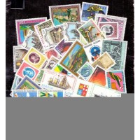 ITÁLIA - ANO COMPLETO DE 1977 - 38 SELOS COMEMORATIVOS - MINT - CATÁLOGO MICHEL MARCA 13,40 EUROS