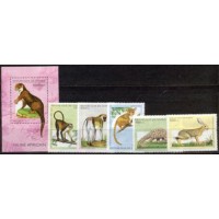 GUINE - Y 1051L/1051Q+B-110C (1995) ANIMAIS SELVAGENS MACACOS, LEMUR E OUTROS - SÉRIE 5 SELOS E BLOCO MINT