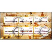 DJIBOUTI - NAVIOS PORTA-AVIÕES 2012 - SÉRIE COM 2 BLOCOS USADOS EMITIDOS EM FOLHINHA - ANO 2012 