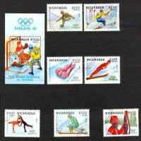 NICARÁGUA - Y 1282/85+AE+BL DO ANO 1983-XI JOGOS OLÍMPICOS DE INVERNO EM SARAVEJO ( IUGOSLÁVIA) HOCKEY NO GELÇO-ESKI DE VELOCIDADE-BOBSLEIGH-PATINAÇÃO ARTÍSTICA E OUTROS- SÉRIE 7 SELOS E BLOCO USADOS