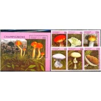 GUINÉ - Y1093/98+BL.117 - COGUMELOS 1997 - SÉRIE COM 6 SELOS E BLOCO MINT - ANO 2013