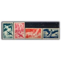 FRANÇA - Y A-16/19 (1946/47)-SÉRIE MITOLÓGICA,AVIÃO SAGITÁRIO,CARRO DE APOLO ETC..SÉRIE COM 4 SELOS NOVOS SENDO 1 SEM GOMA E OS OUTROS 3 COM GOMA QUASE PERFEITA - ANO 2013 